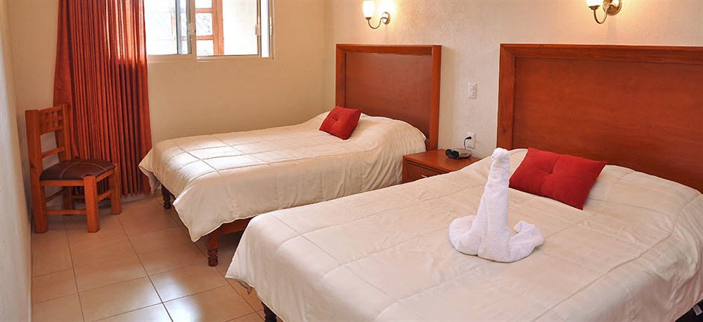 Hotel Pátzcuaro Esterno foto